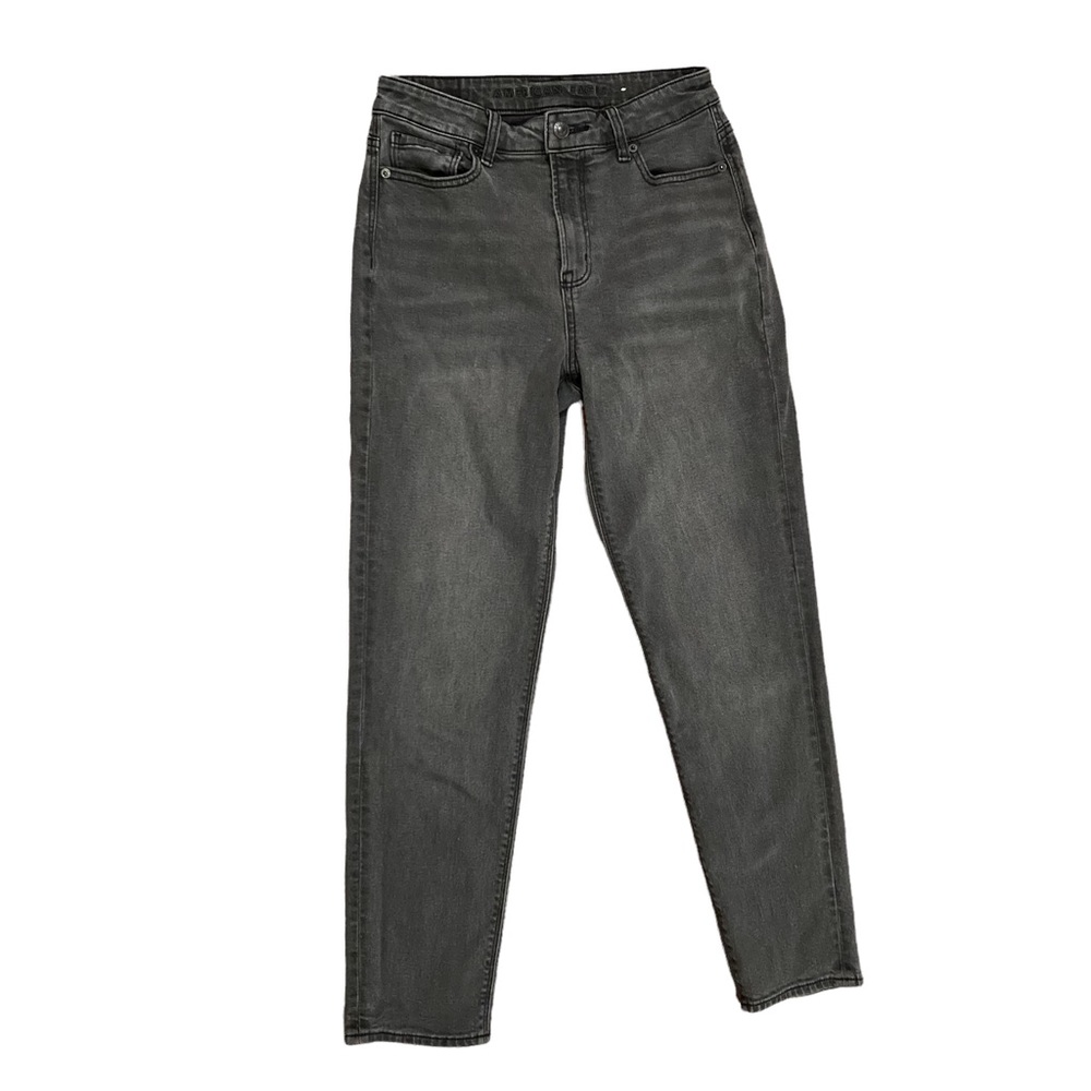 American Eagle Mom Jeans Size 4 Regular